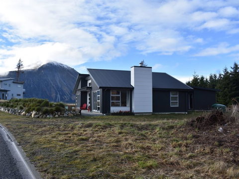 Twizel Holiday Homes - Tourism Bookings NZ 6