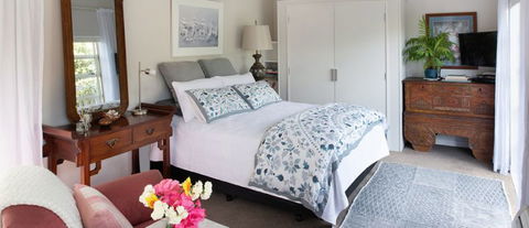 Apple BnB - Tourism Bookings NZ 3