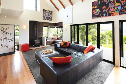 Vida Views - Tourism Bookings NZ 2