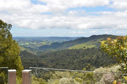 Fern Ridge Hideaway - Tourism Bookings NZ 1