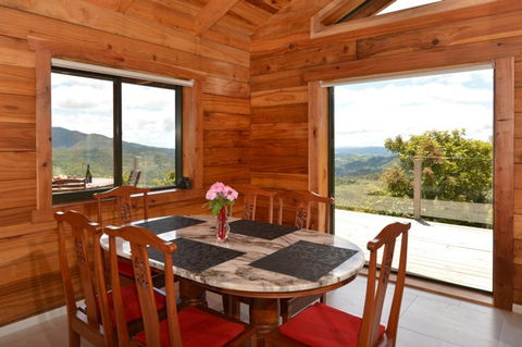 Fern Ridge Hideaway - Tourism Bookings NZ 4
