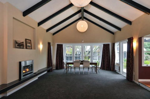 Springfield Rise Lodge - Tourism Bookings NZ 2