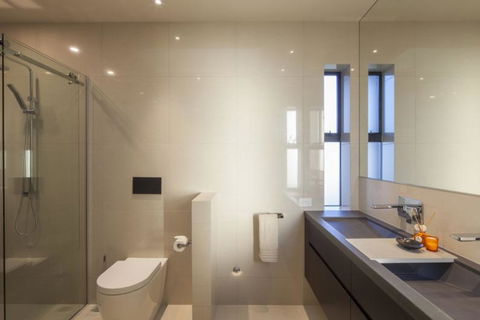 Jack's Point Escape  - Tourism Bookings NZ 4