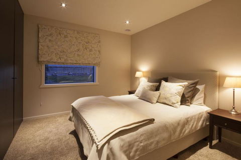 Jack's Point Escape  - Tourism Bookings NZ 5