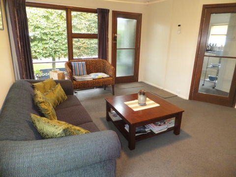 Chester St Cottage - Tourism Bookings NZ 6