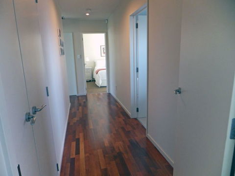 Strowan Townhouse - Tourism Bookings NZ 18