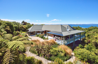Taupo Treetops Lakestay