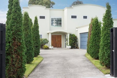 Kuru's Villa - Tourism Bookings NZ 0
