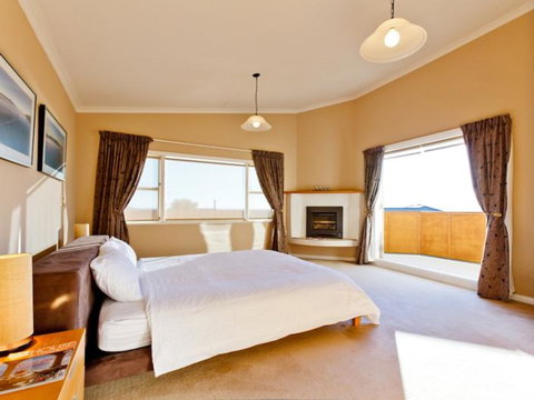 Kapiti Resort - Tourism Bookings NZ 6