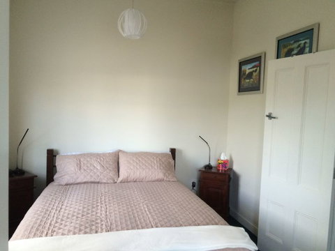 The Winedrinkers Cottage - Tourism Bookings NZ 9