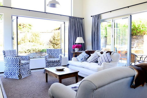 Lakeside Residence Wanaka - Tourism Bookings NZ 6