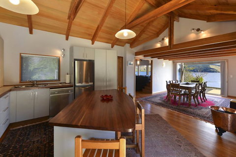 Rainbow Trout Lodge - Tourism Bookings NZ 2