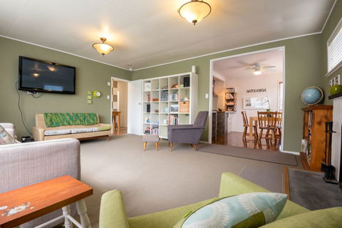 Long Mile Retreat - Tourism Bookings NZ 2