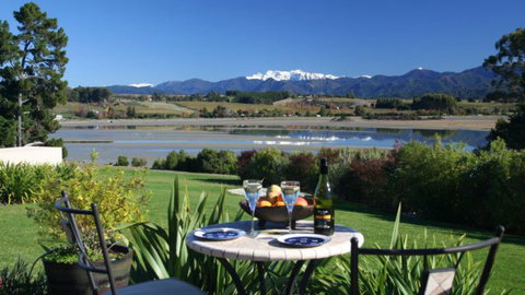 Almyra Luxury Waterfront Accomodation - Tourism Bookings NZ 13