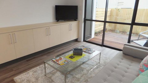 Riccarton Terrace Townhouse - Tourism Bookings NZ 4