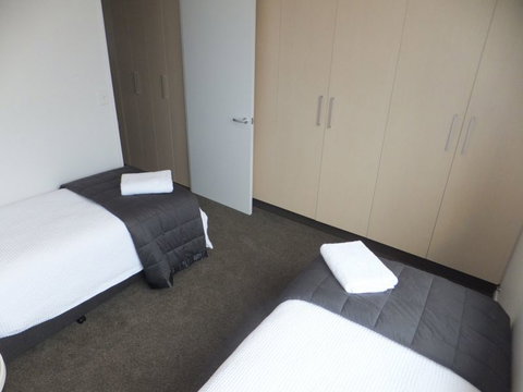 Riccarton Terrace Townhouse - Tourism Bookings NZ 9