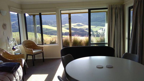 Catlins Mohua Park Eco Accommodation - Tourism Bookings NZ 3