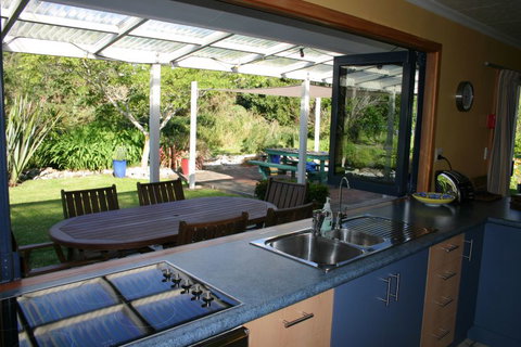 Puponga Time Holiday Accommodation - Tourism Bookings NZ 2