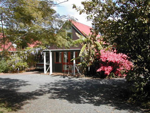 Keri Country Cottage - Tourism Bookings NZ 8
