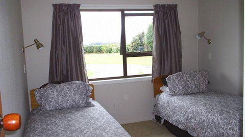 Hazelbank House Bed & Breakfast  - Tourism Bookings NZ 2