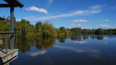 Aporo Pondsiders Luxury Cottages