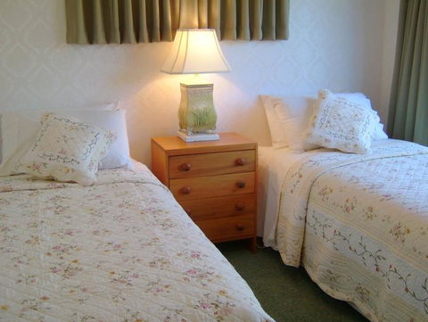 Cabourne Cottage - Tourism Bookings NZ 3