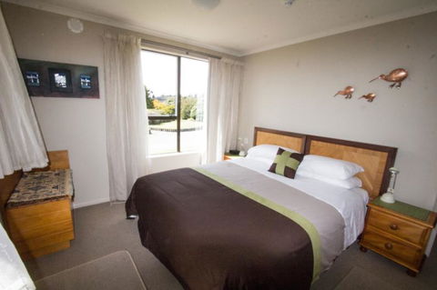 Kowhai Lane Lodge - Tourism Bookings NZ 11