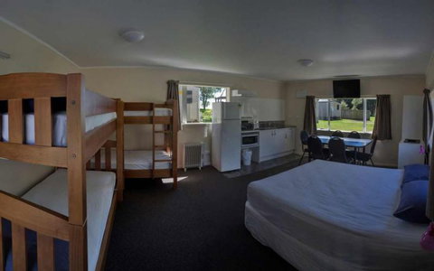 Pohara Beach Top 10 Holiday Park - Tourism Bookings NZ 16