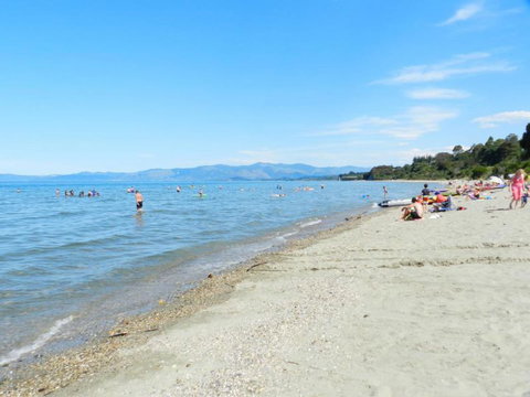 Golden Bay Kiwi Holiday Park - Tourism Bookings NZ 2