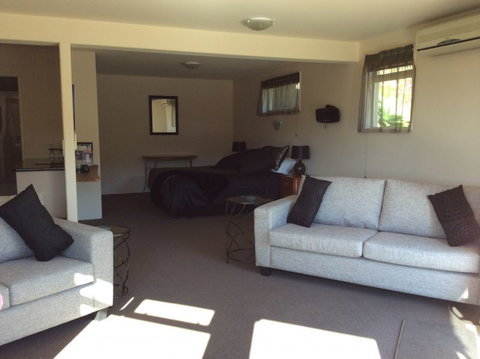 Anchor House - Tourism Bookings NZ 1