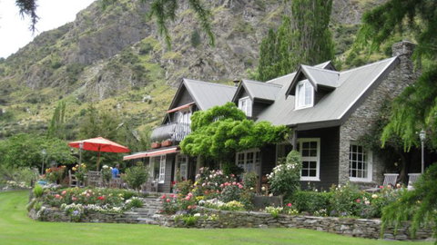 Trelawn Riverside Cottages - Tourism Bookings NZ 1