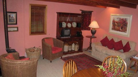 Trelawn Riverside Cottages - Tourism Bookings NZ 5