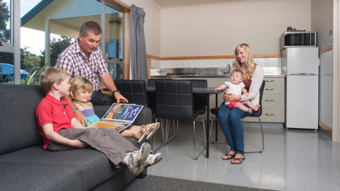 Motueka TOP 10 Holiday Park - Tourism Bookings NZ 5