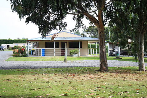 Westport Kiwi Holiday Park & Motels - Tourism Bookings NZ 3