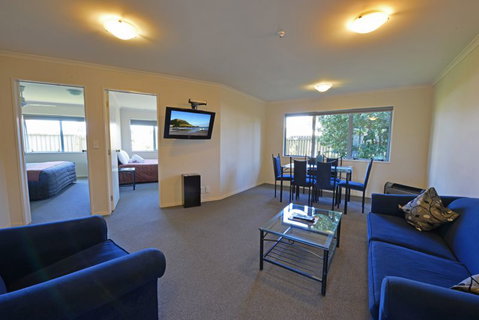 Gateway Motor Inn - Tourism Bookings NZ 2