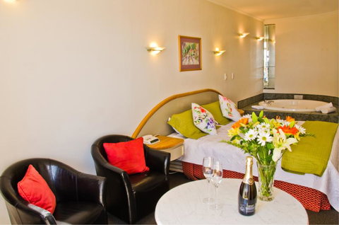 Beachfront Motel - Tourism Bookings NZ 2