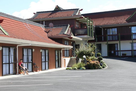 ASURE Cherry Court Motor Lodge - Tourism Bookings NZ 0