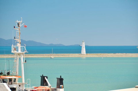 Seaside Luxury - Tourism Bookings NZ 12