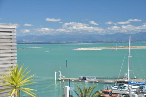 Seaside Luxury - Tourism Bookings NZ 14