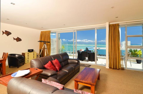Seaside Luxury - Tourism Bookings NZ 17