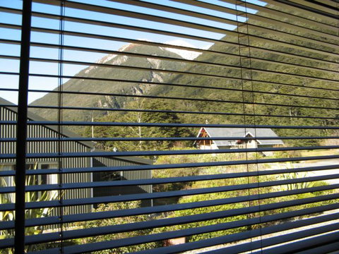 Mountain House Motels - Tourism Bookings NZ 1