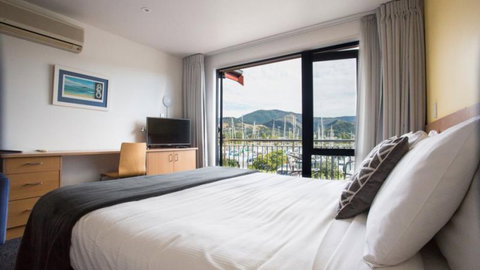Harbourside Lodge - Tourism Bookings NZ 1