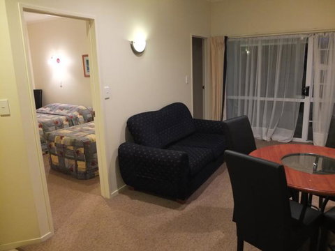 Colonial Court Motel - Tourism Bookings NZ 9