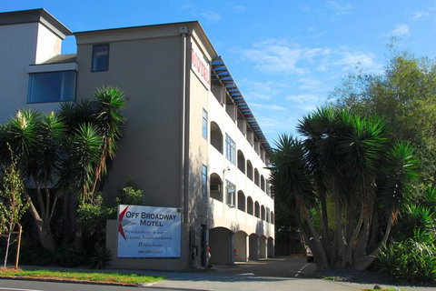 Off Broadway Motel - Tourism Bookings NZ 0