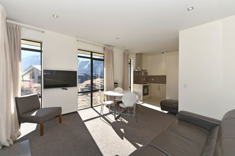 Aoraki Court Aoraki Mount Cook Village - Tourism Bookings NZ 7