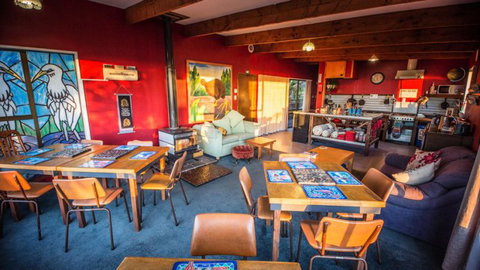 YHA Hokitika - Tourism Bookings NZ 3