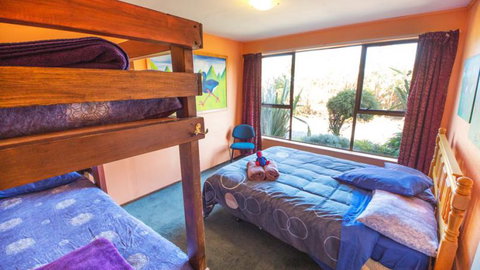 YHA Hokitika - Tourism Bookings NZ 5