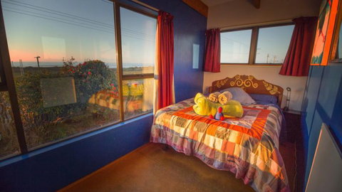YHA Hokitika - Tourism Bookings NZ 9