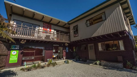 YHA Hokitika - Tourism Bookings NZ 11