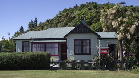 The Station House Motel - Tourism Bookings NZ 5